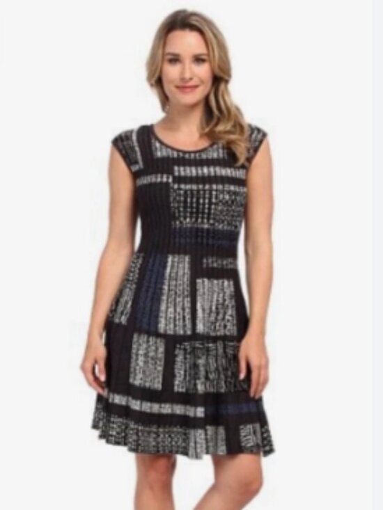 NIC+ZOE Dresses & Skirts - NIC+ZOE Black & White Textured Knit Fit & Flare Dress